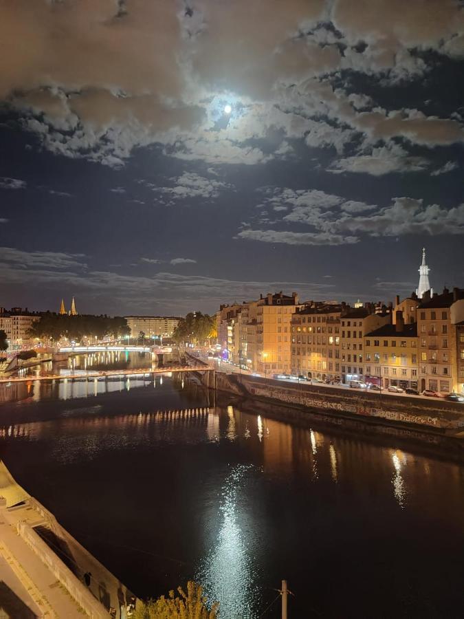 Appartement Haussmannien D'Artiste, Exception, Quai De Saone Balcon+Parking 里昂 外观 照片