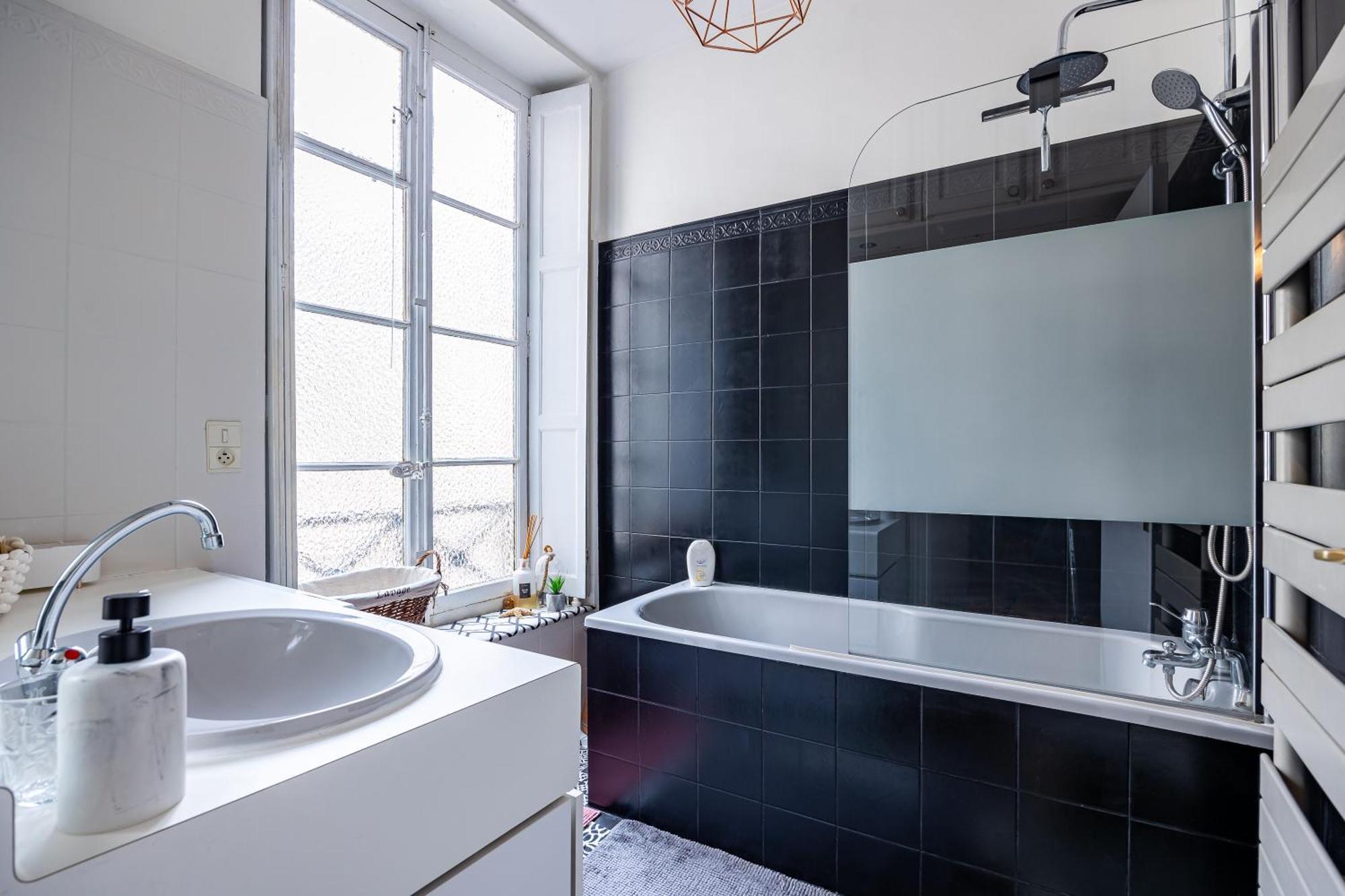 Appartement Haussmannien D'Artiste, Exception, Quai De Saone Balcon+Parking 里昂 外观 照片